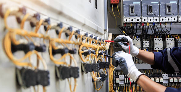 Professional Electrician technician working in New Hope, PA
